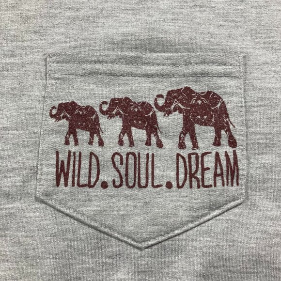 Rue 21 Womens Long Sleeve "Wild. Soul. Dream" Print top - Picture 4 of 5